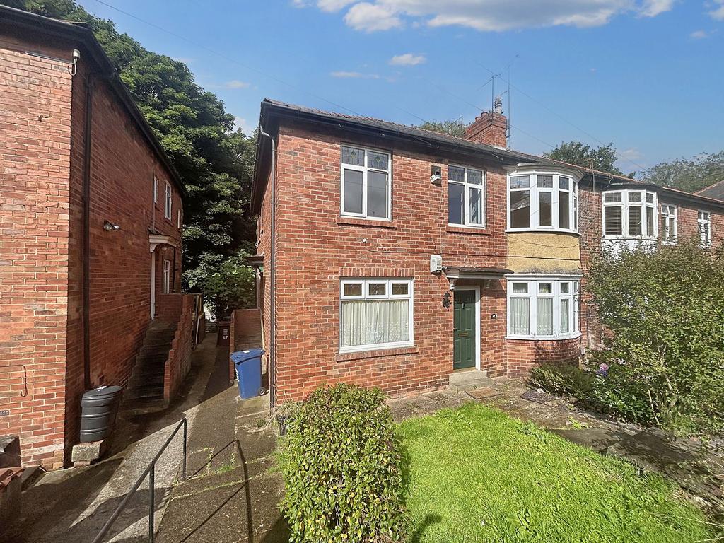 Shaftesbury Grove, Heaton, Newcastle... 3 bed flat for sale £130,000