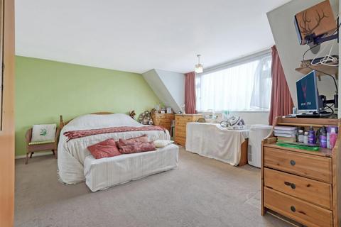 The Tudors Epping Road, Nazeing, Waltham Abbey, EN9 2DH