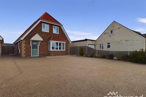 3 bedroom detached house for sale, Main road, Holland on Sea CO13