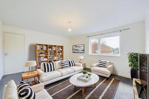 2 bedroom flat for sale, Parrs Close, South Croydon