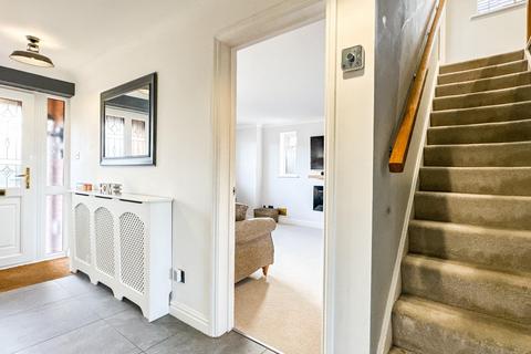 8 Eggshill Lane, Yate, Bristol, BS37 4BL
