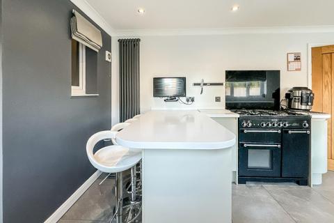 8 Eggshill Lane, Yate, Bristol, BS37 4BL
