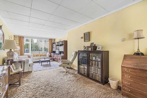 3 bedroom semi-detached house for sale, Rowles Close, Kennington, OX1