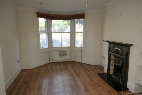 1 bedroom flat to rent, Harmsworth Street, London SE17 3TJ