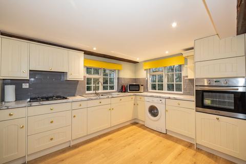 2 bedroom flat for sale, Littlebourne Road, Canterbury, Kent, CT3