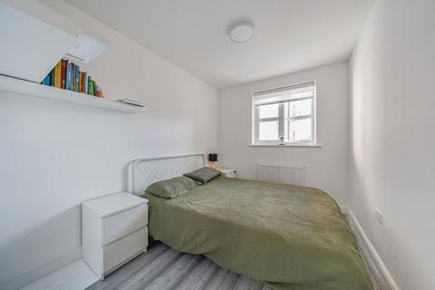 2 bedroom flat for sale, Harrow,  Middlesex,  HA2