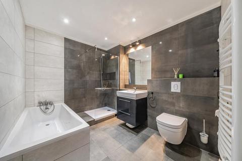 2 bedroom flat for sale, Harrow,  Middlesex,  HA2