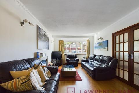 37 Cannonbury Avenue, Pinner, HA5 1TP