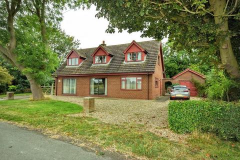 4 bedroom detached house for sale, Main Street, Gayton Le Marsh LN13