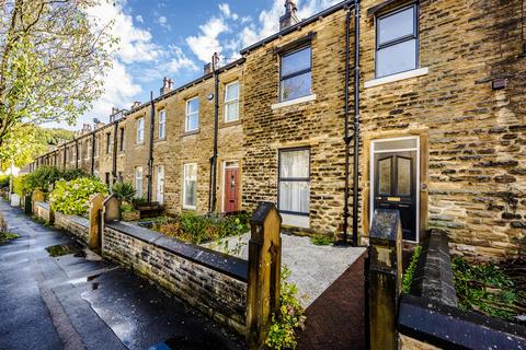 3 bedroom terraced house for sale, Armitage Road, Huddersfield HD2