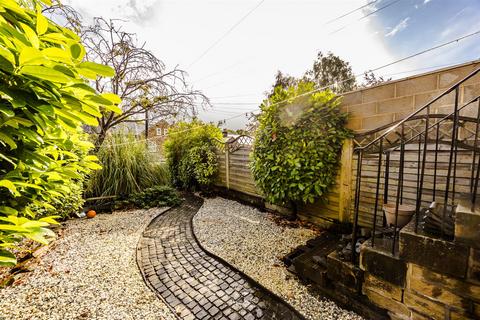 3 bedroom terraced house for sale, Armitage Road, Huddersfield HD2