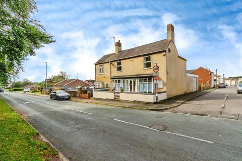 3 bedroom semi-detached house for sale, Wimblebury Road, Cannock WS12