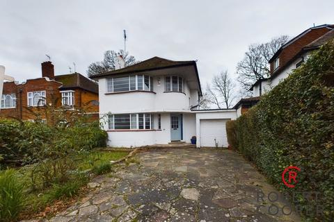 3 bedroom semi-detached house to rent, Pamela Gardens, Pinner, HA5