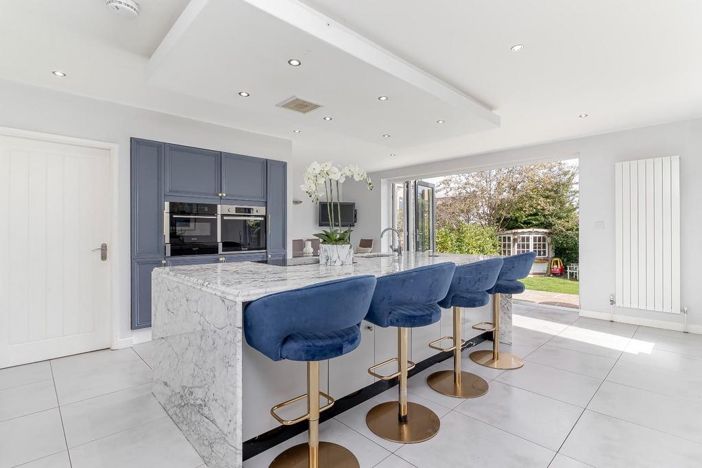 Dining Kitchen - A.jpg