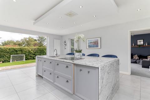 4 Almsford Road, Harrogate, HG2 8EQ