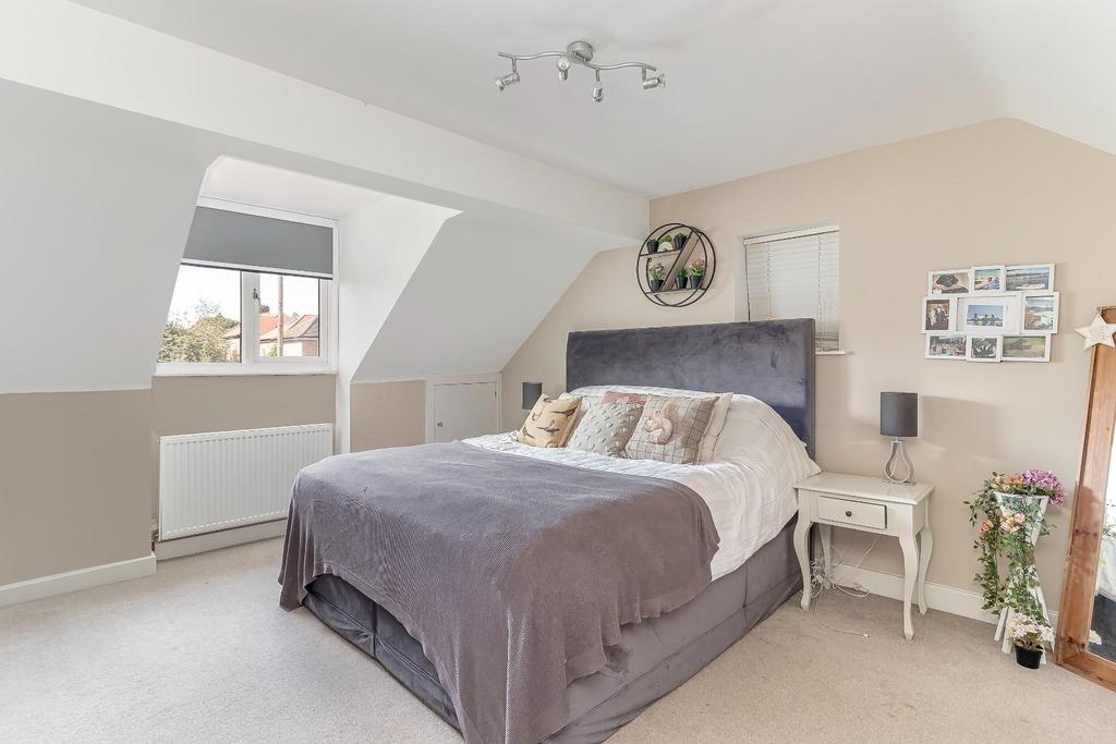 Bedroom 1 - A.jpg