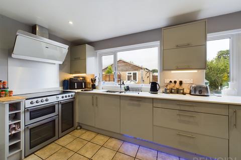 4 bedroom detached house for sale, Ashtree Road, Watton, IP25