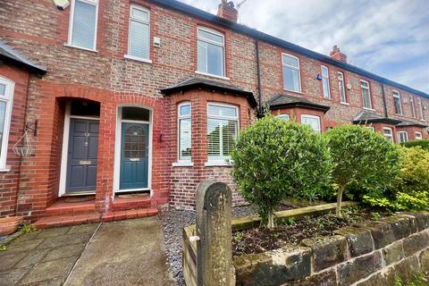 2 bedroom terraced house for sale, Cedar Road, Altrincham WA15