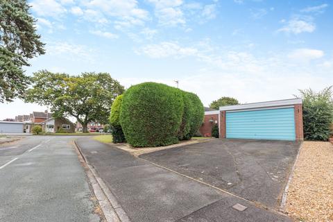 3 bedroom detached bungalow for sale, Whites Wood, Wombourne, WV5