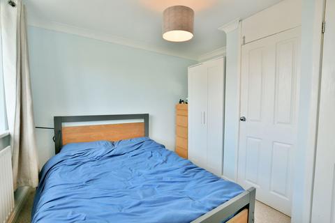 35 Calder Walk, Sunniside, Newcastle Upon Tyne, NE16 5XS
