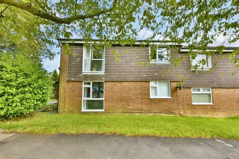 35 Calder Walk, Sunniside, Newcastle Upon Tyne, NE16 5XS