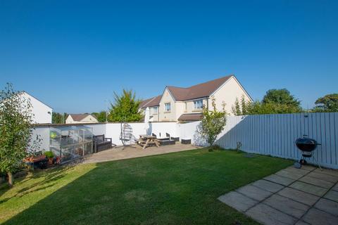 4 bedroom detached house for sale, Sea King Close, Bickington, Barnstaple