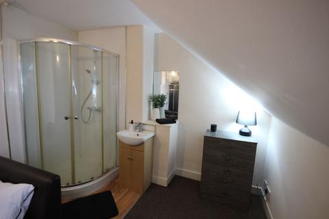 undefined, Room 6, Harley Street, Hull, HU2