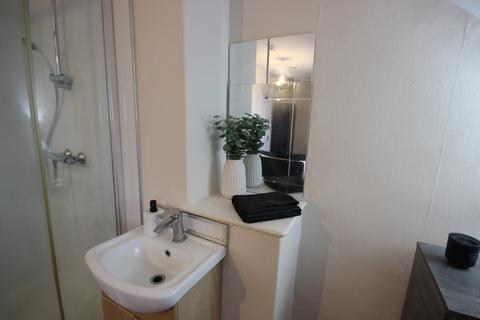 undefined, Room 6, Harley Street, Hull, HU2