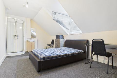 Room 6, Harley Street, Hull, HU2