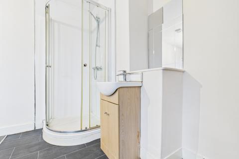 1 bedroom in a house share to rent, Room 6, Harley Street, Hull, HU2
