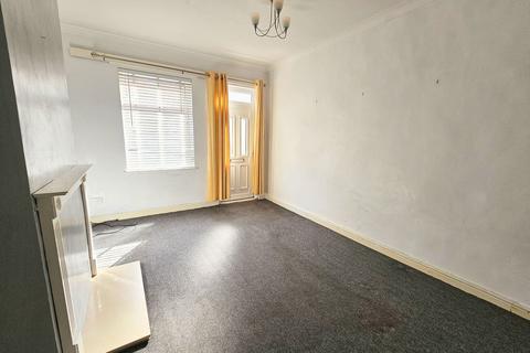 3 bedroom terraced house for sale, Carlingford Road, Nottingham NG15