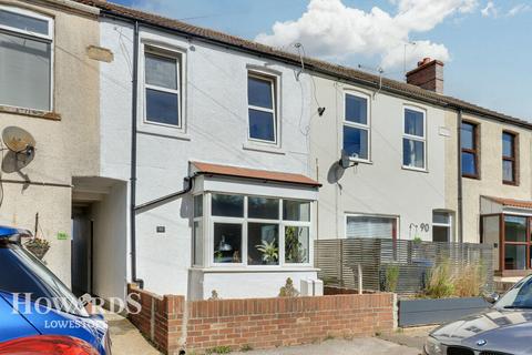 2 bedroom terraced house for sale, Clarkson Road, Lowestoft