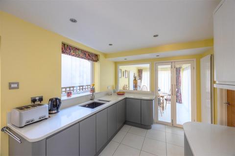 4 bedroom detached house for sale, Parkhead Road, Ecclesall, Sheffield