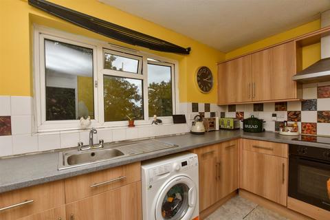 2 bedroom maisonette for sale, Campbell Close, Uckfield, East Sussex