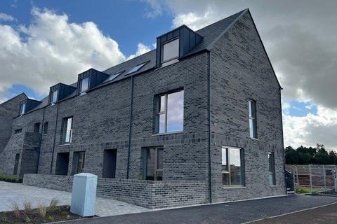 2 bedroom end of terrace house to rent, Loches Drive, St Andrews, Fife, KY16