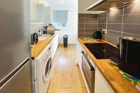 1 bedroom flat for sale, The Beeches, Didsbury, Manchester, M20