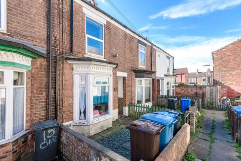 2 bedroom terraced house for sale, Chatham Street, Hull HU3