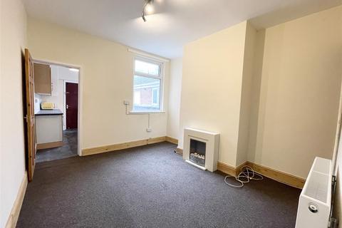 2 bedroom terraced house to rent, Duke Street, Stoke-On-Trent ST4