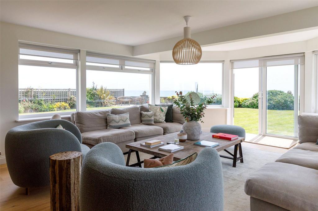 Sitting Area