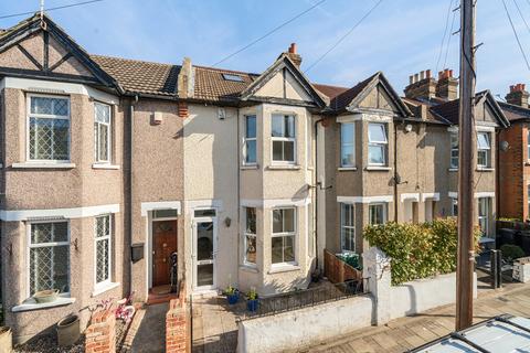 3 bedroom terraced house to rent, Canon Road, Bromley, BR1 2SN