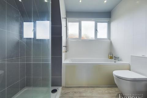 13 Ennerdale Close, Basingstoke, RG22 5HJ