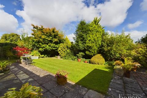 13 Ennerdale Close, Basingstoke, RG22 5HJ