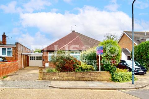 2 bedroom bungalow for sale, Dalmeny Close, Wembley, HA0