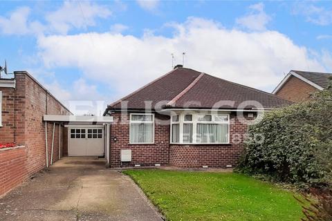 2 bedroom bungalow for sale, Dalmeny Close, Wembley, HA0