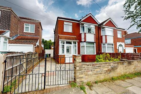 3 bedroom semi-detached house for sale, Ashbourne Road, Stretford, Manchester, M32