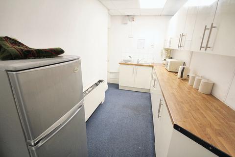 Office to rent, Uxbridge Road, Hayes, UB4