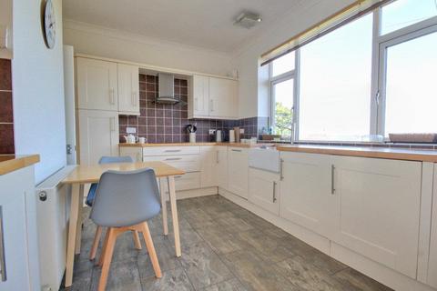 4 bedroom house to rent, Mere View Avenue, Hornsea