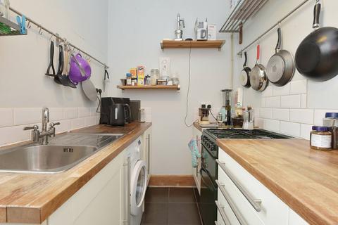 1 bedroom flat for sale, 2/5 Dudley Avenue South, Trinity, Edinburgh, EH6 4PJ