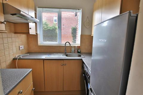 1 bedroom house to rent, Hughes Close, Northway, Tewkesbury