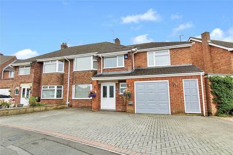 4 bedroom semi-detached house for sale, Crawley Avenue, Swindon SN3